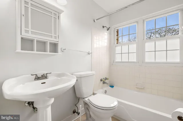 $598,000 | 30 Millcrest Court, Derwood, MD 20855