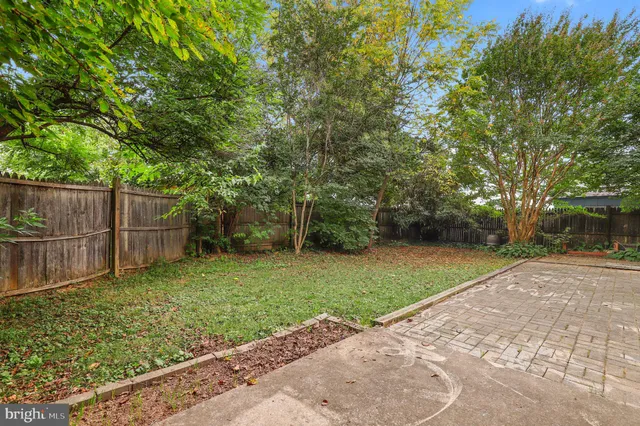 $598,000 | 30 Millcrest Court, Derwood, MD 20855