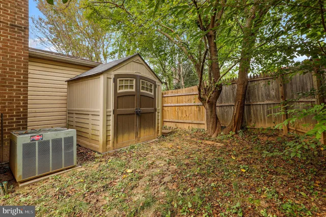 $598,000 | 30 Millcrest Court, Derwood, MD 20855