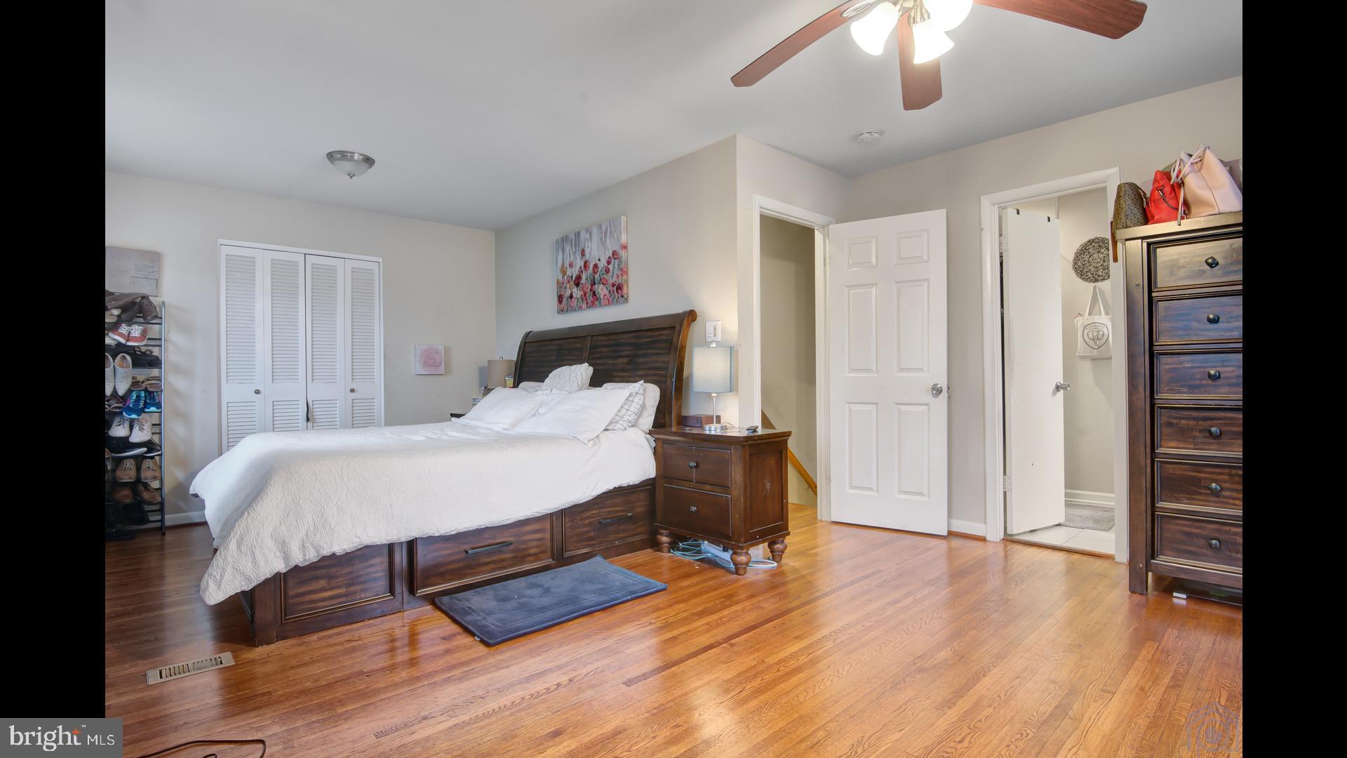 1002 La Grande Road Silver Spring, MD 20903 - Photo 15 of 33 Large Owner's suite w/private balcony!