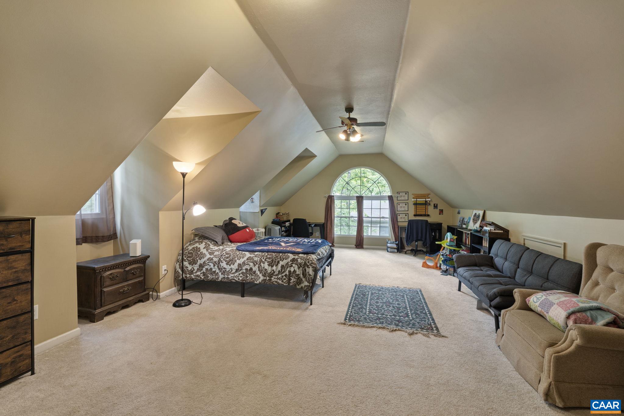 42 Oak Grove Road Palmyra, VA 22963 - Photo 26 of 37 a view of a livingroom with furniture and staircase