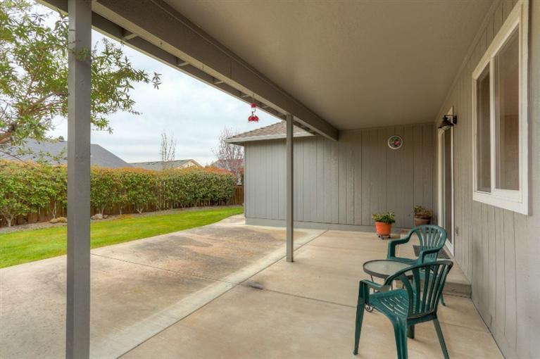 1908 Walnut Grove Lane Central Point, OR 97502 - Photo 24 of 26 Additional Photo