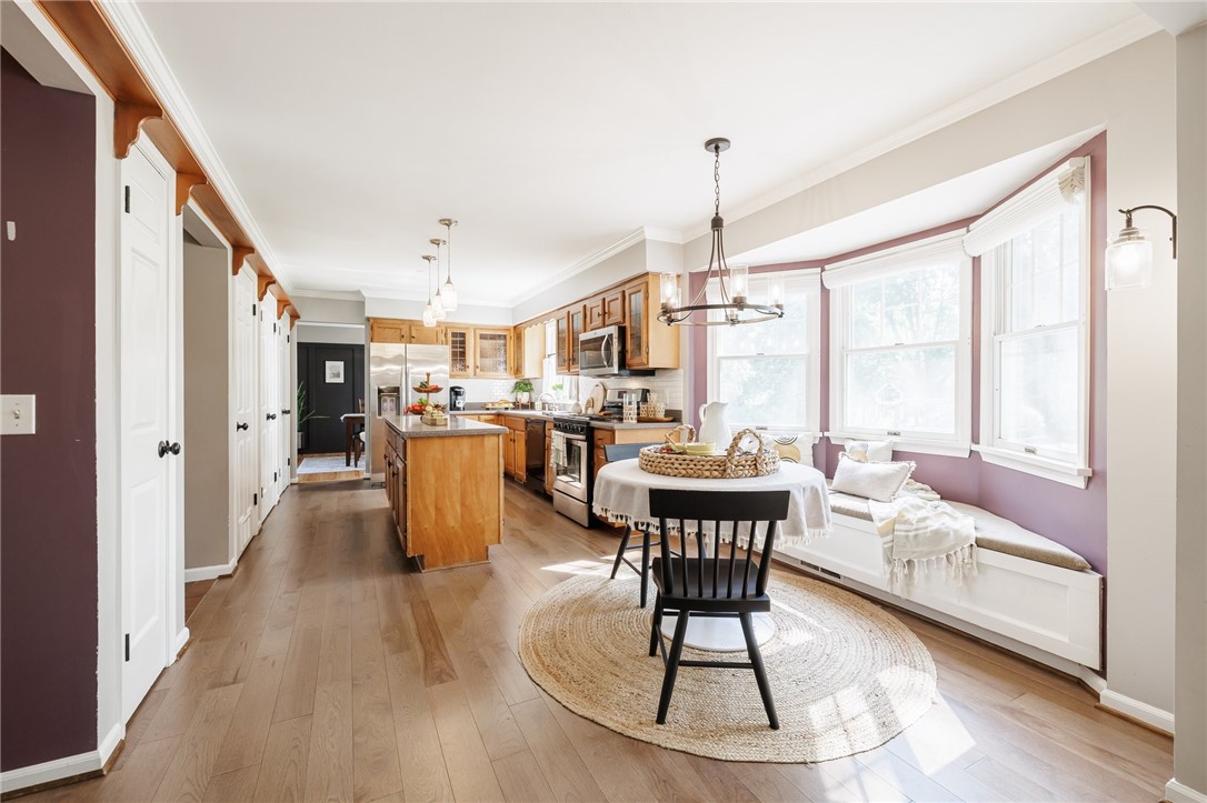 658 Willow Lane Webster, NY 14580 - Photo 3 of 46