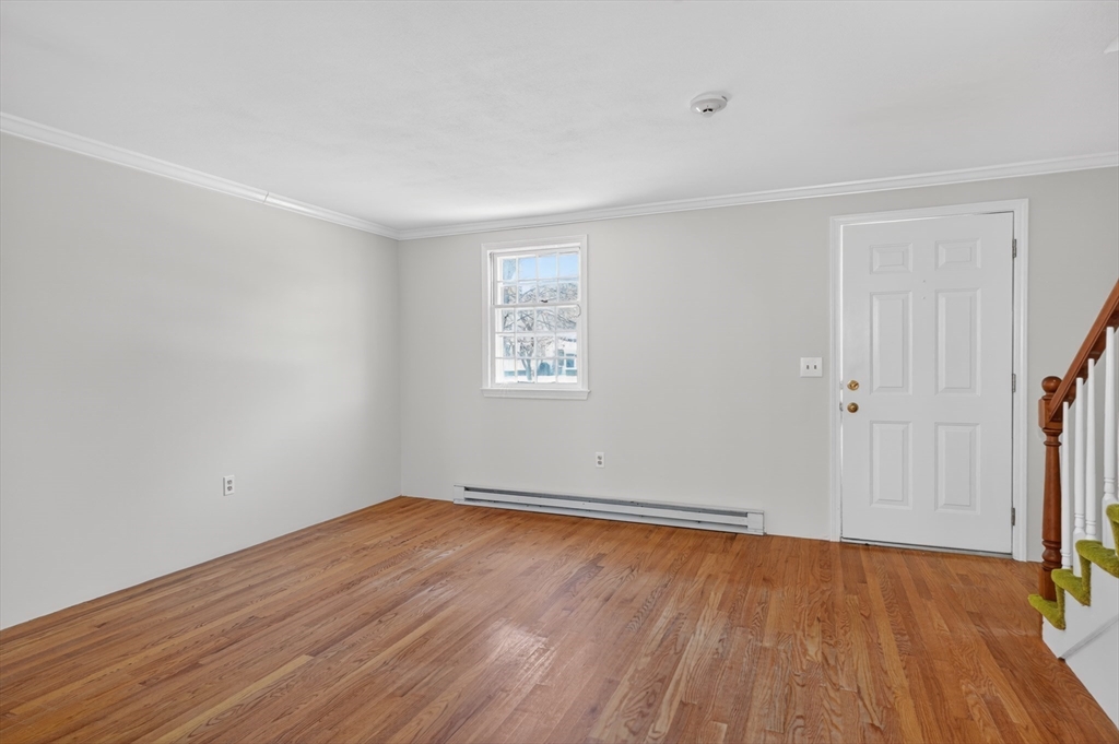 15 Cannongate Road, Unit 34 Tyngsborough, MA 01879 - Photo 5 of 26