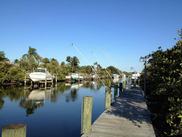 $2,600 | 510 Prosperity Farms Road, Unit 4B, North Palm Beach, FL 33408