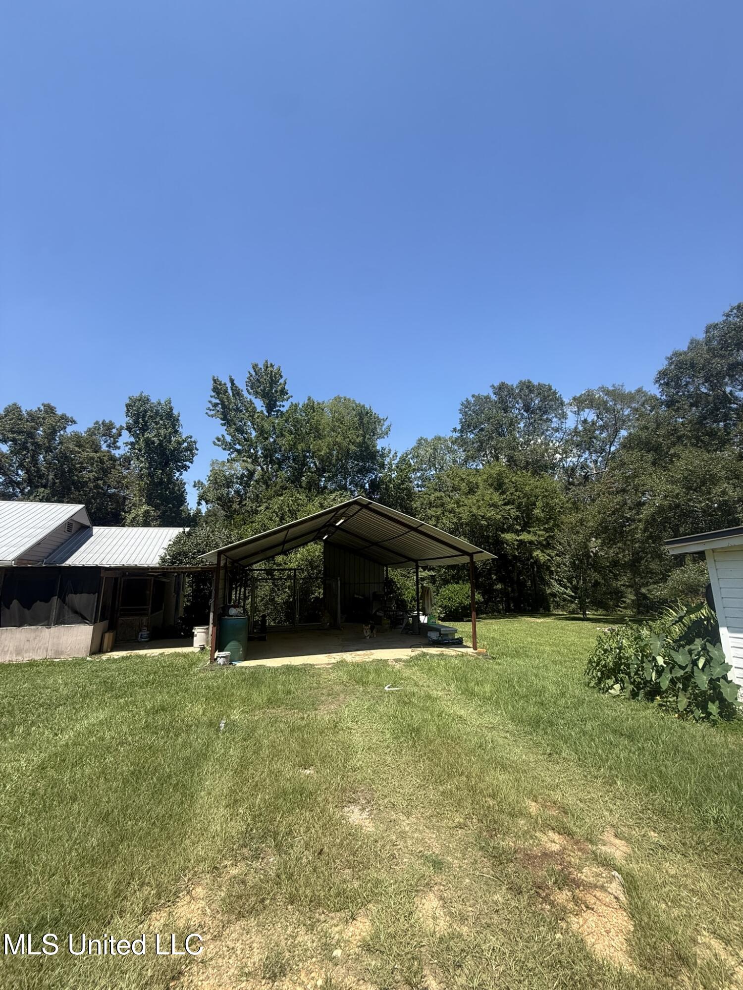 1184 Poplar Springs Road Hazlehurst, MS 39083 - Photo 11 of 44 IMG_9660