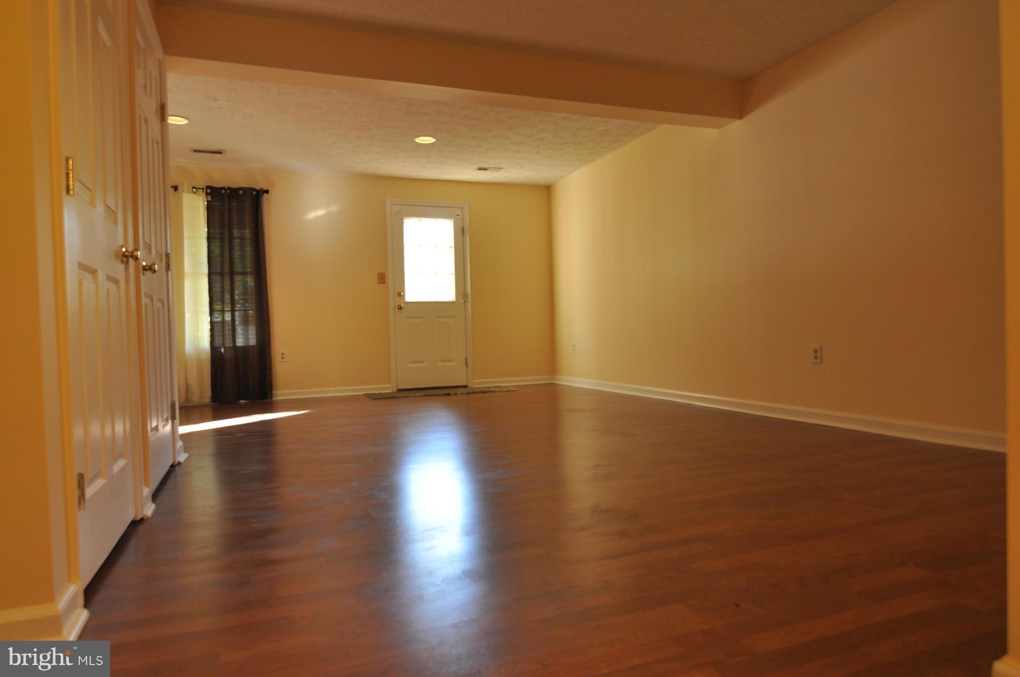 2433 Warm Spring Way Odenton, MD 21113 - Photo 22 of 28 Large Family Room