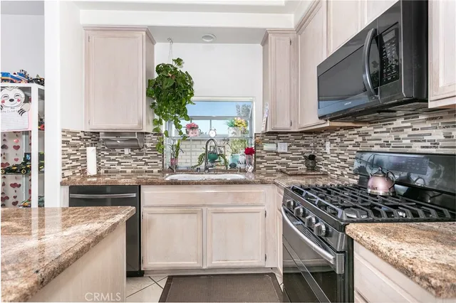 $925,000 | 985 Brandon Avenue, Simi Valley, CA 93065
