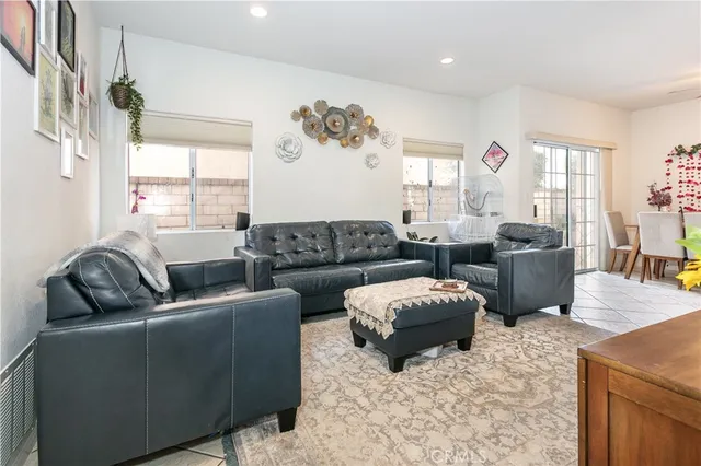 $925,000 | 985 Brandon Avenue, Simi Valley, CA 93065