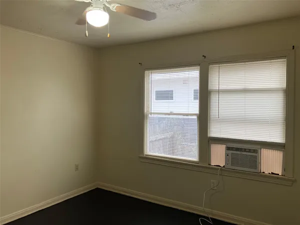 $1,695 | 611 Clifford Drive, Austin, TX 78745