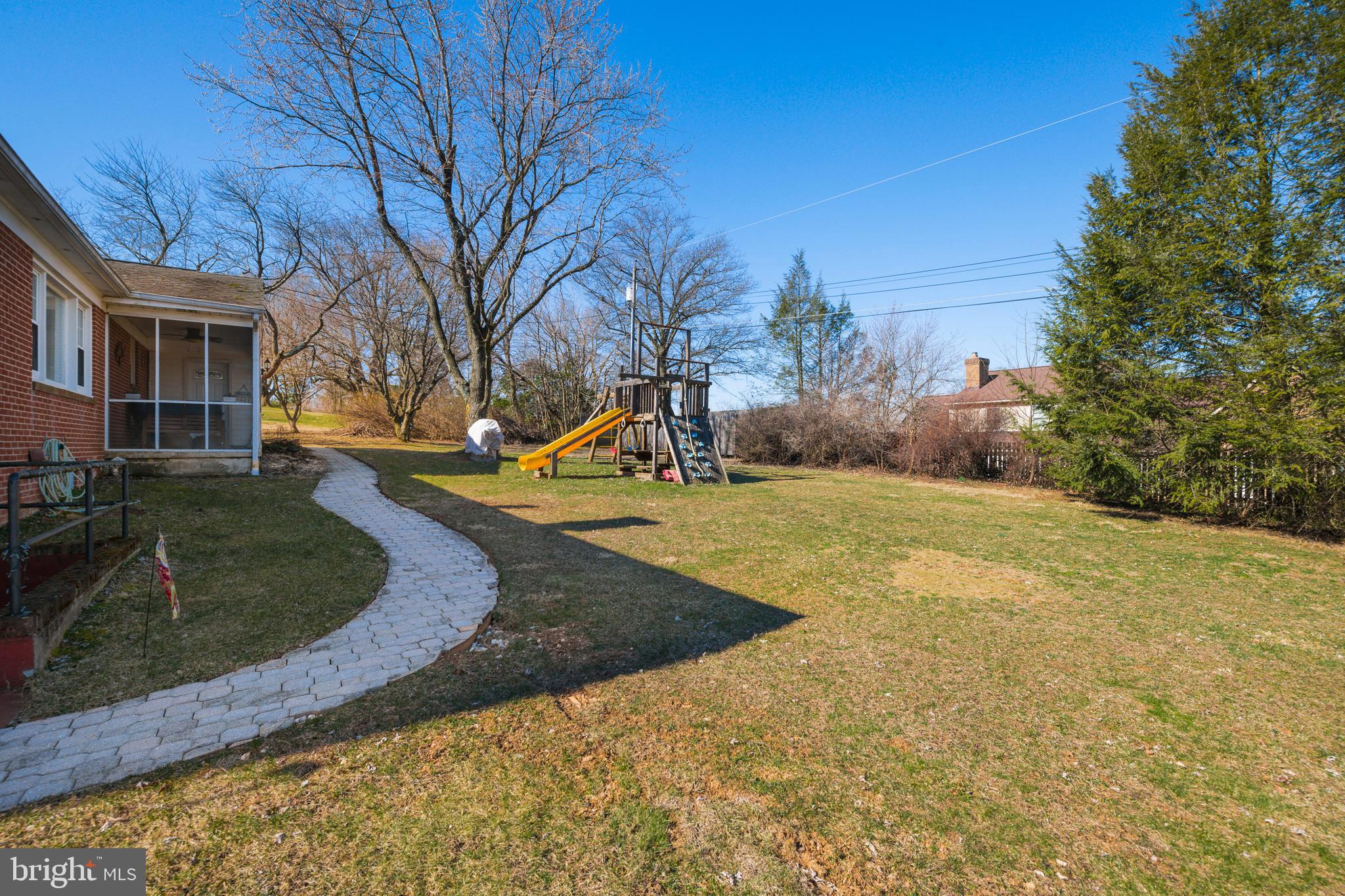 44 Ridge Road Westminster, MD 21157 - Photo 3 of 28 Walk way to In Law Apartment