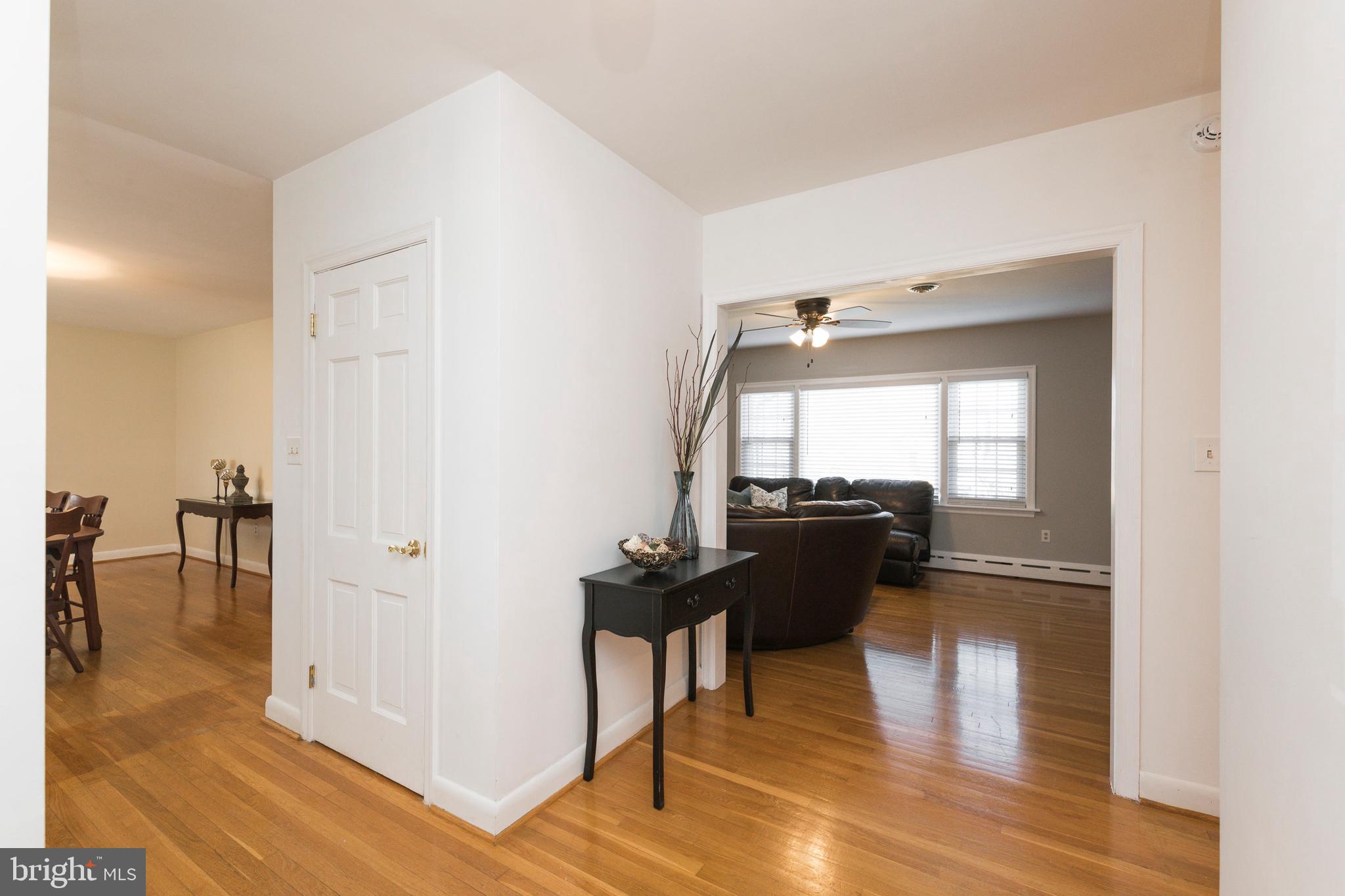 44 Ridge Road Westminster, MD 21157 - Photo 6 of 28 Gleaming Hard Wood floors