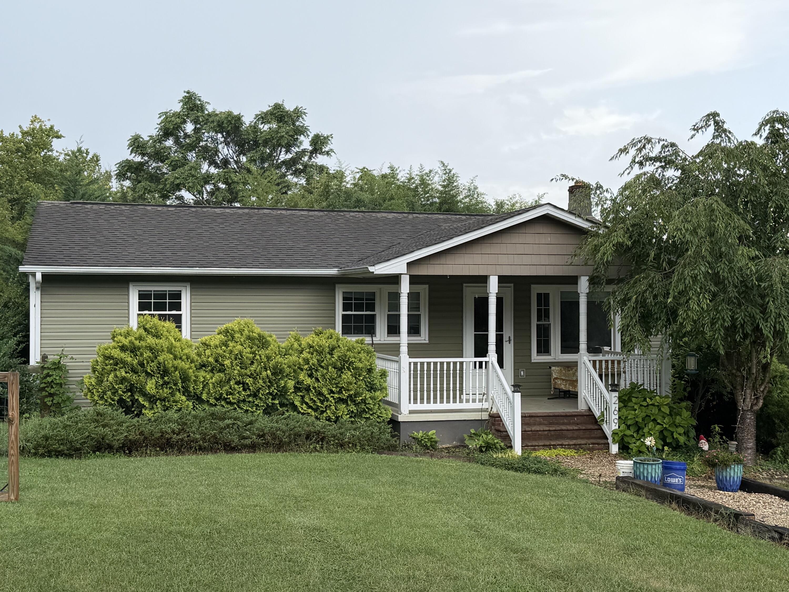 2692 Timber Ridge Buchanan, VA 24066 - Photo 3 of 40 IMG_0747