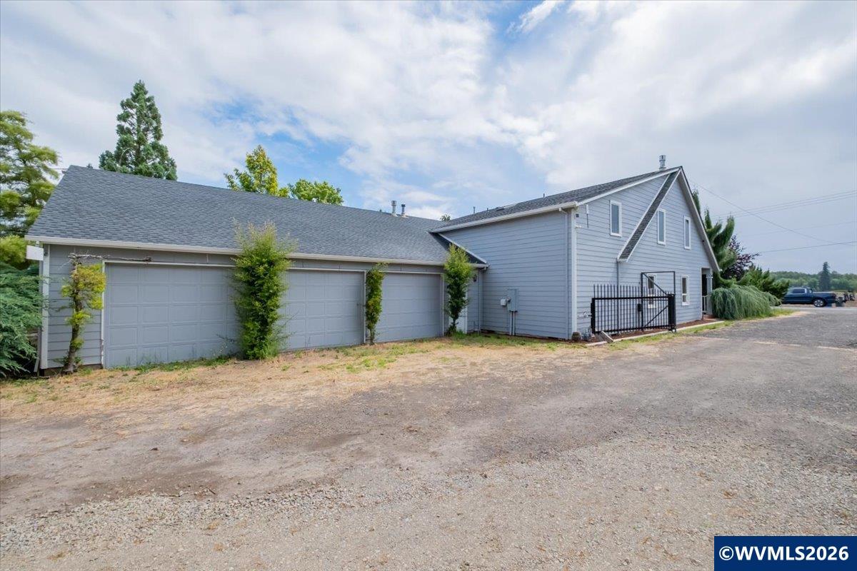 18245 Butteville Road Northeast Aurora, OR 97002 - Photo 33 of 50