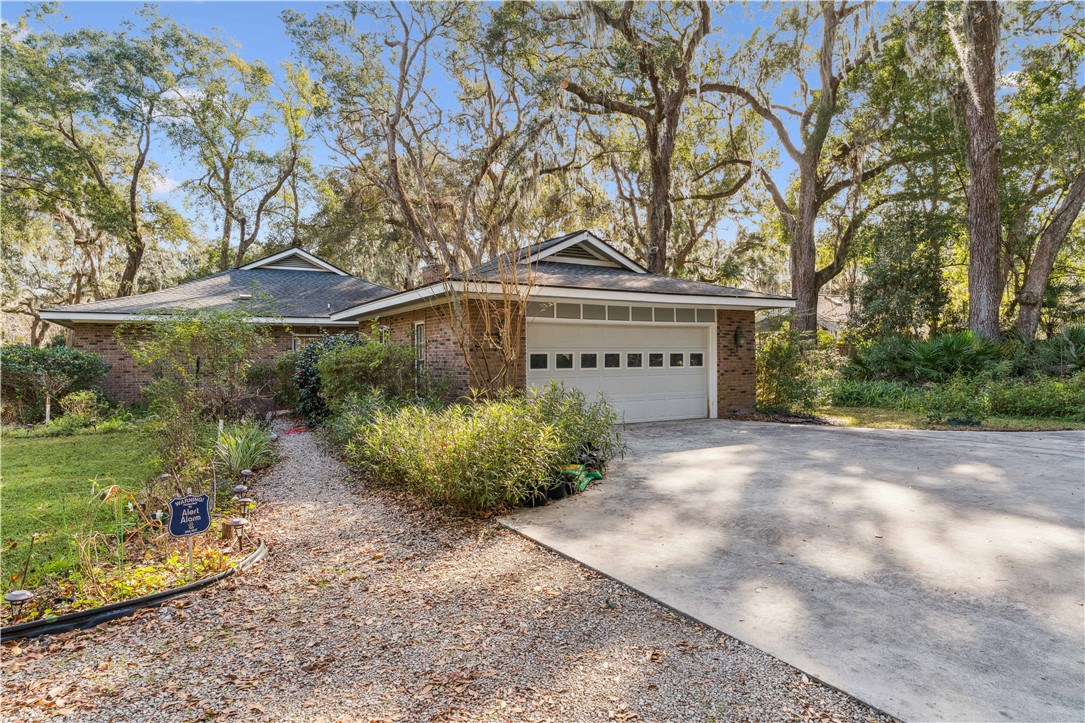 219 Five Pounds Road St. Simons Island, GA 31522 - Photo 25 of 27