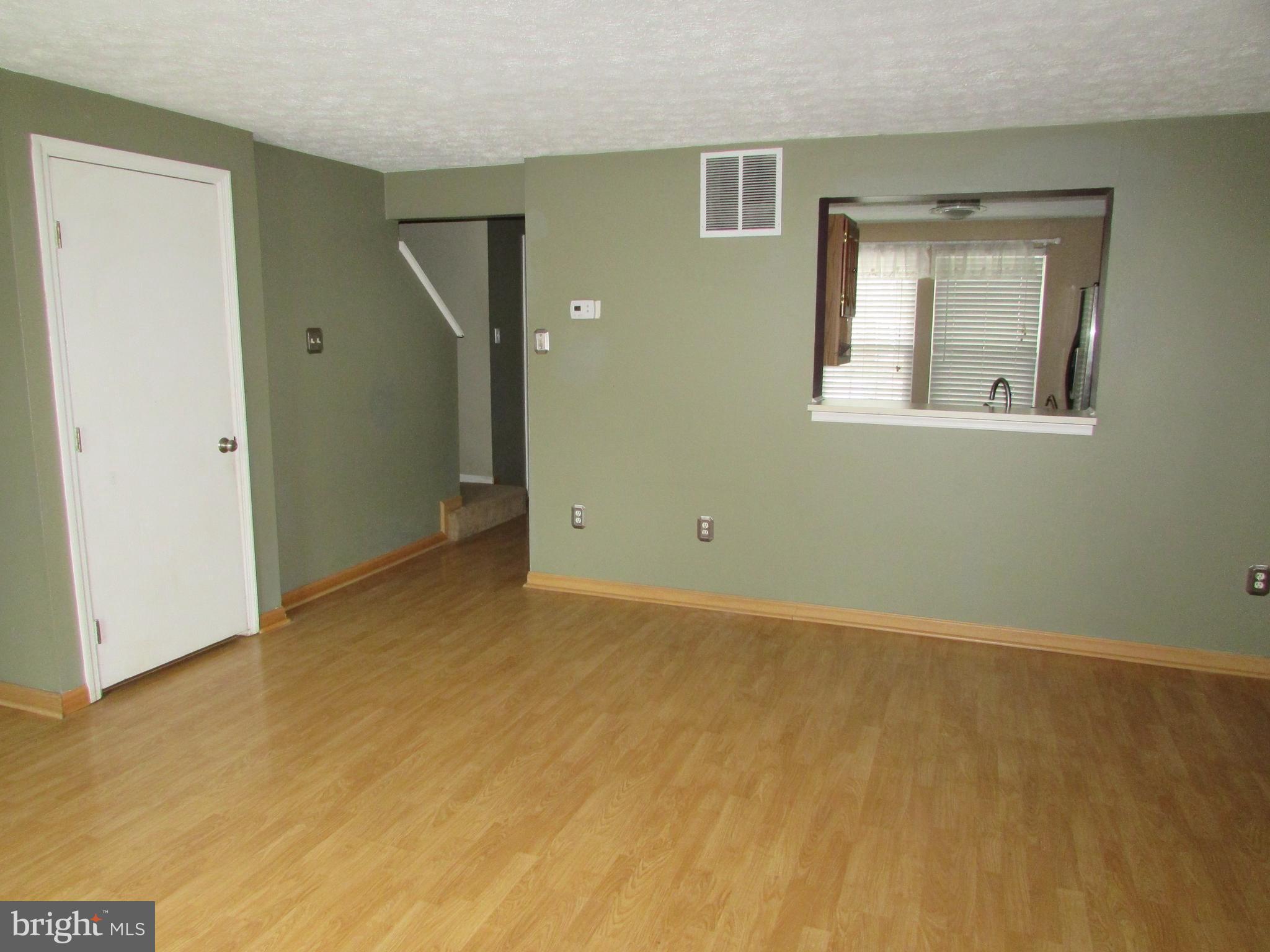 35 Cavan Green Baltimore, MD 21236 - Photo 6 of 16 an empty room with windows and closet