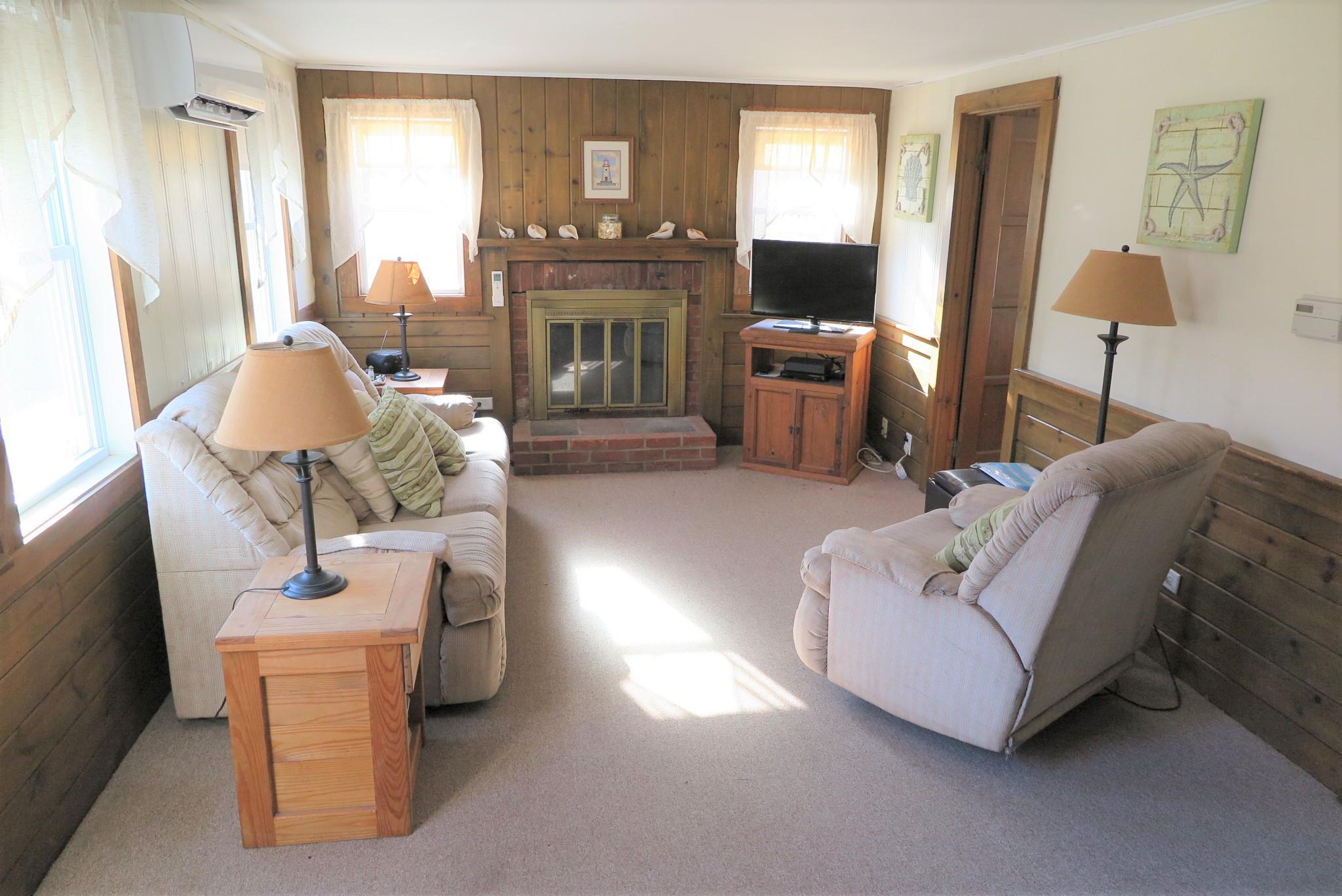9 Bain Road Dennis Port, MA 02639 - Photo 3 of 24 lr1