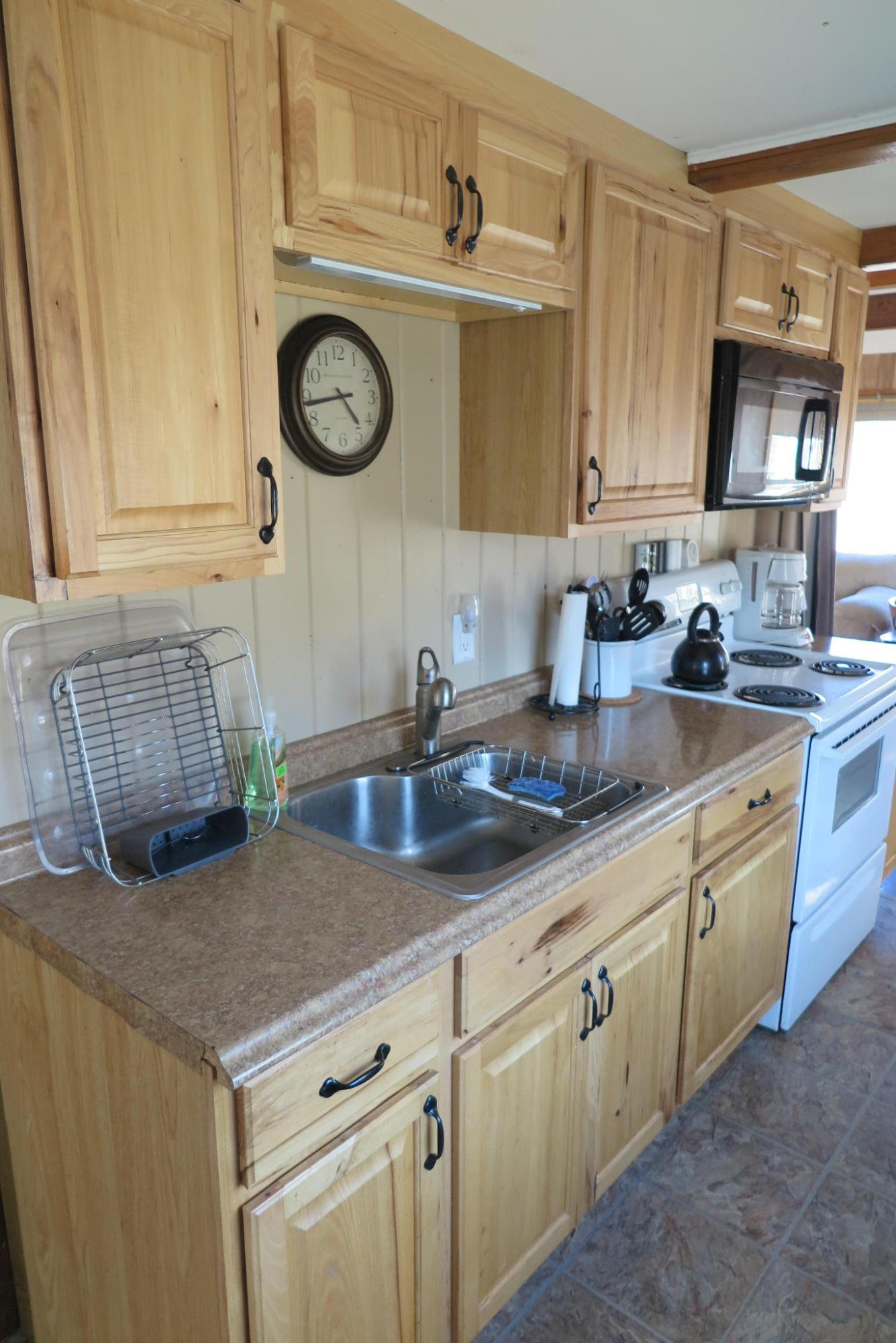 9 Bain Road Dennis Port, MA 02639 - Photo 5 of 24 kit1