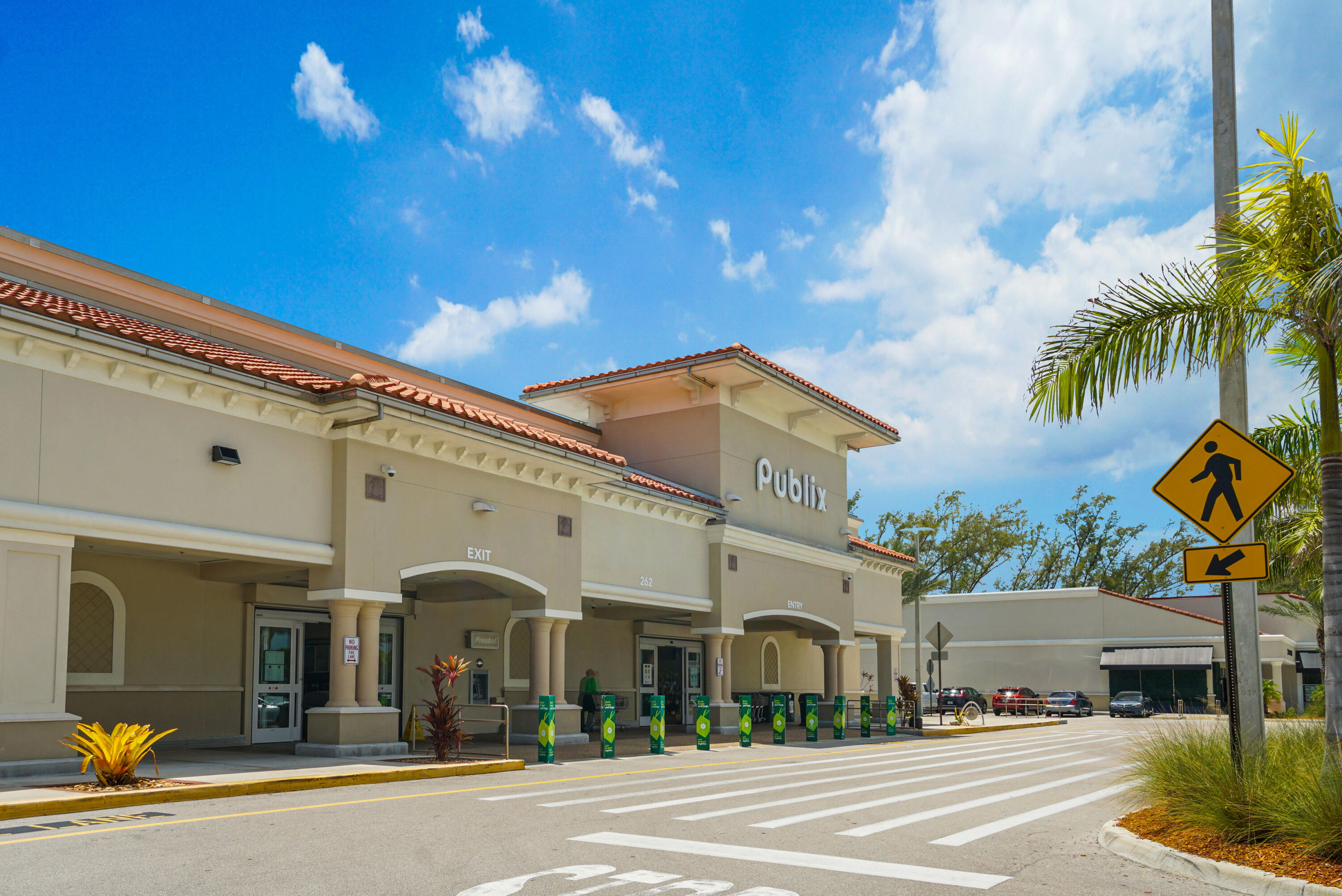 3540 South Ocean Boulevard, Unit 611 South Palm Beach, FL 33480 - Photo 27 of 27 a view of a building and a street