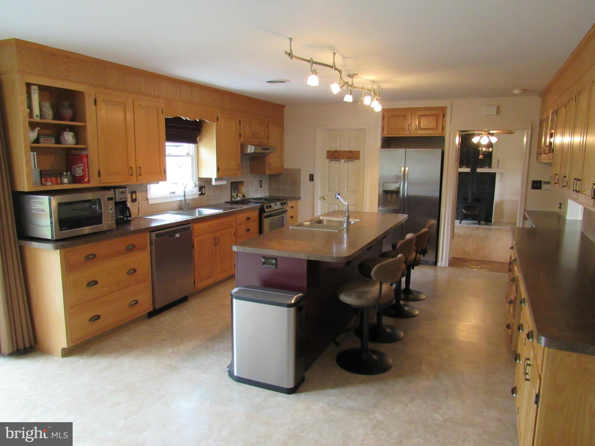13050 Scott Road Waynesboro, PA 17268 - Photo 2 of 30 Kitchen