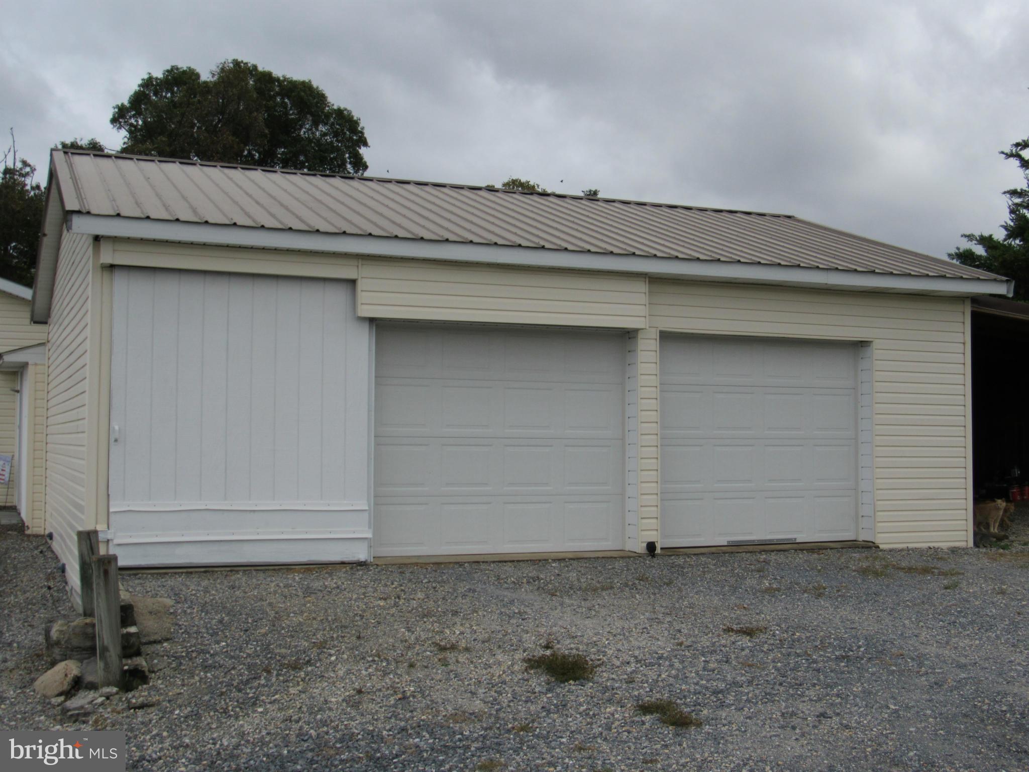 13050 Scott Road Waynesboro, PA 17268 - Photo 22 of 30 2 car and equipment bay