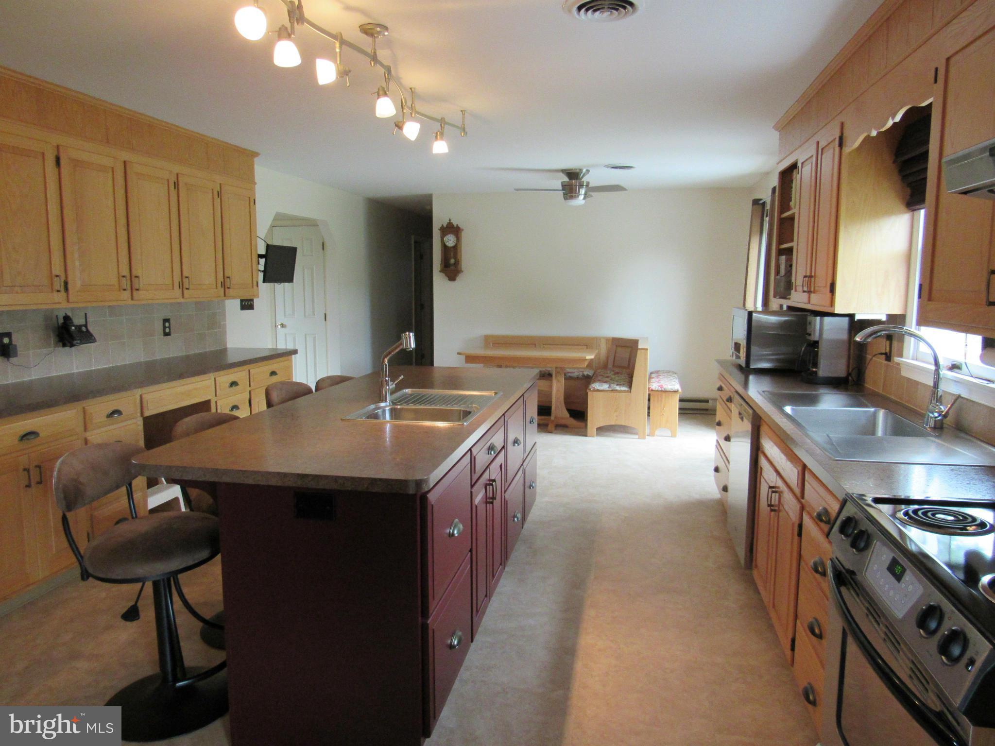 13050 Scott Road Waynesboro, PA 17268 - Photo 10 of 30 Kitchen