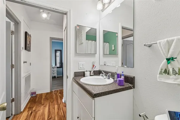 $425,000 | 13046 Linden Drive, Spring Hill, FL 34609