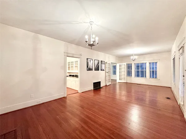 $3,250 | 1016 West Alabama Street, Houston, TX 77006