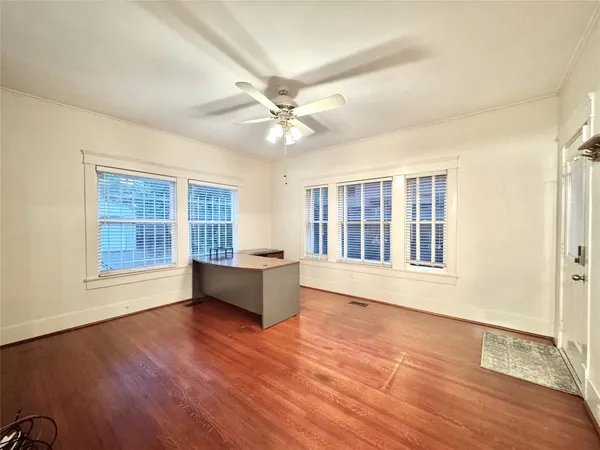 $3,250 | 1016 West Alabama Street, Houston, TX 77006