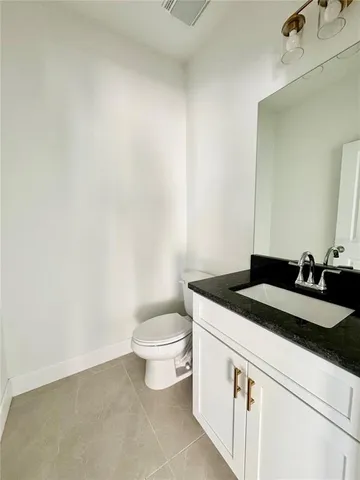 an empty room with a empty space and window