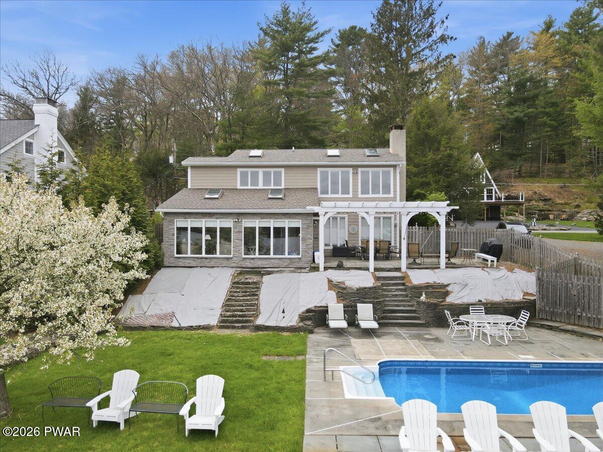 114 Shore Road Tafton, PA 18464 - Photo 9 of 135 Gallery Image 9