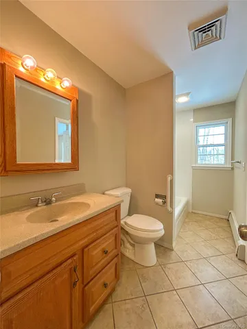 $3,000 | 106 Gretna Woods Road, Pleasant Valley, NY 12569