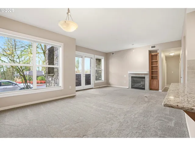 $369,000 | 11703 Southeast Crested Eagle Lane, Happy Valley, OR 97086