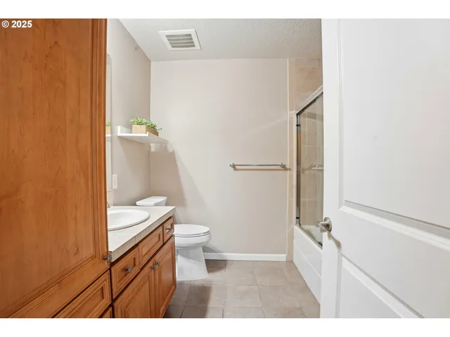 $369,000 | 11703 Southeast Crested Eagle Lane, Happy Valley, OR 97086