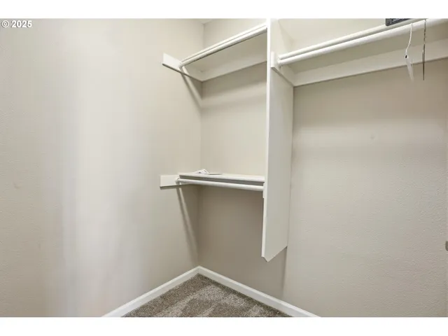 $369,000 | 11703 Southeast Crested Eagle Lane, Happy Valley, OR 97086