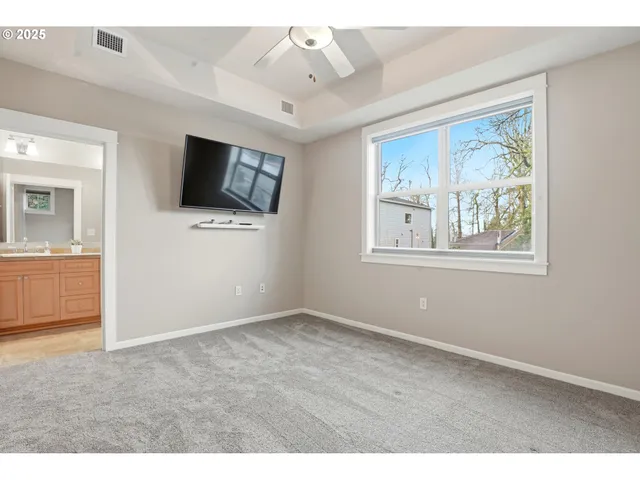 $369,000 | 11703 Southeast Crested Eagle Lane, Happy Valley, OR 97086