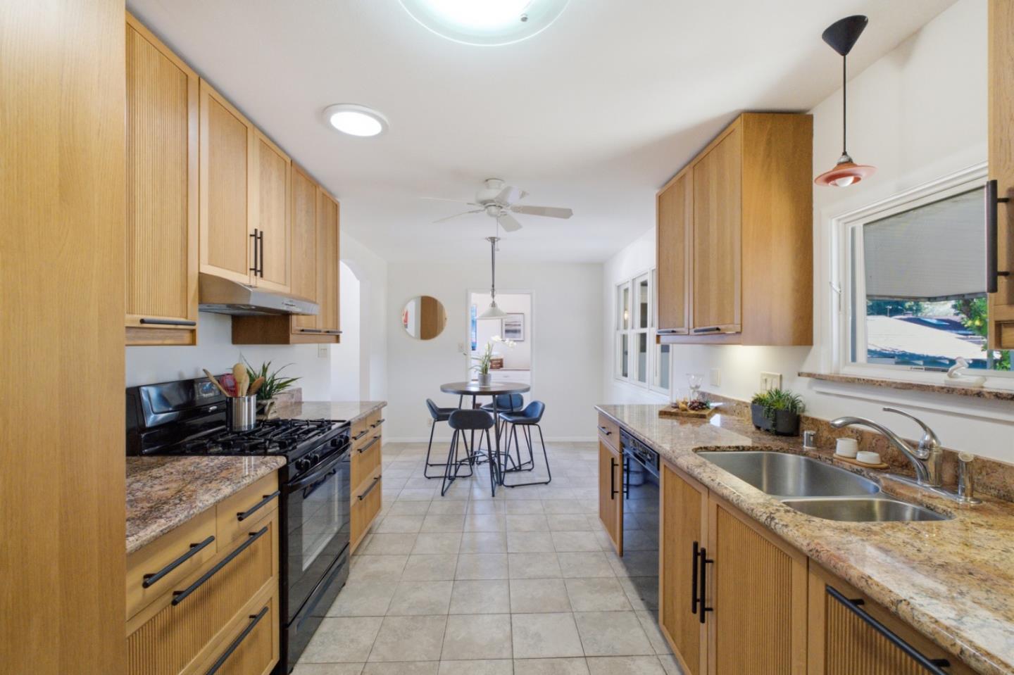 2111 Orchard Street Santa Rosa, CA 95404 - Photo 28 of 40