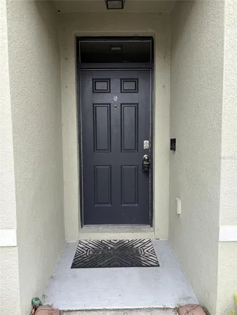 $2,195 | 8216 Bilston Village Lane, Gibsonton, FL 33534