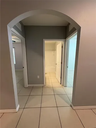 $2,195 | 8216 Bilston Village Lane, Gibsonton, FL 33534