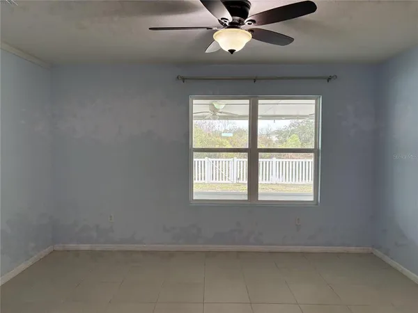 $2,195 | 8216 Bilston Village Lane, Gibsonton, FL 33534