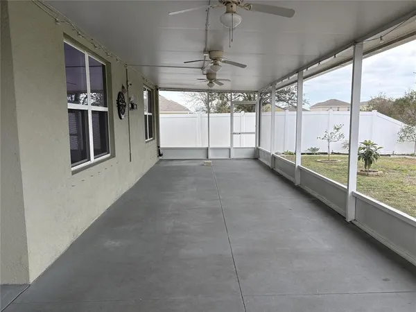 $2,195 | 8216 Bilston Village Lane, Gibsonton, FL 33534