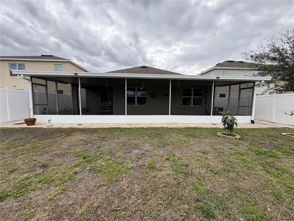$2,195 | 8216 Bilston Village Lane, Gibsonton, FL 33534