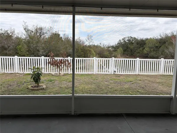 $2,195 | 8216 Bilston Village Lane, Gibsonton, FL 33534