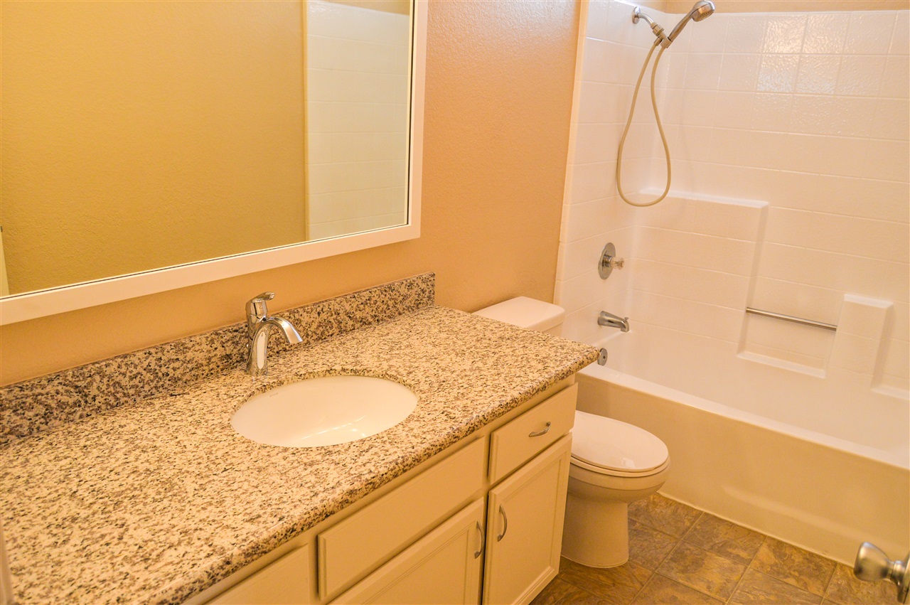10204 Rock Point Way Spring Valley, CA 91977 - Photo 15 of 24