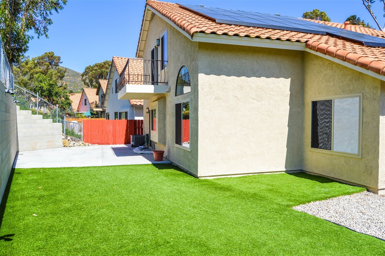 10204 Rock Point Way Spring Valley, CA 91977 - Photo 21 of 24