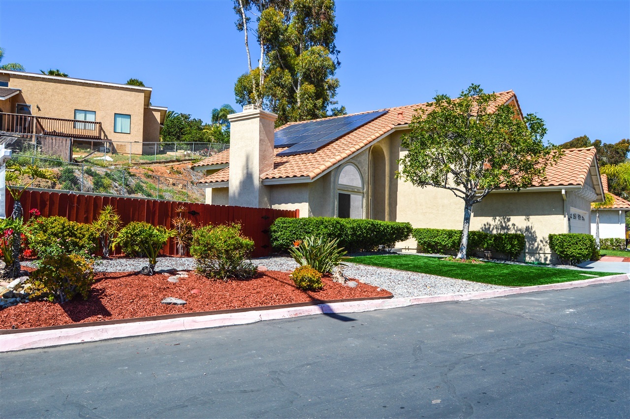 10204 Rock Point Way Spring Valley, CA 91977 - Photo 23 of 24