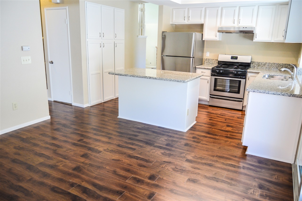 10204 Rock Point Way Spring Valley, CA 91977 - Photo 5 of 24