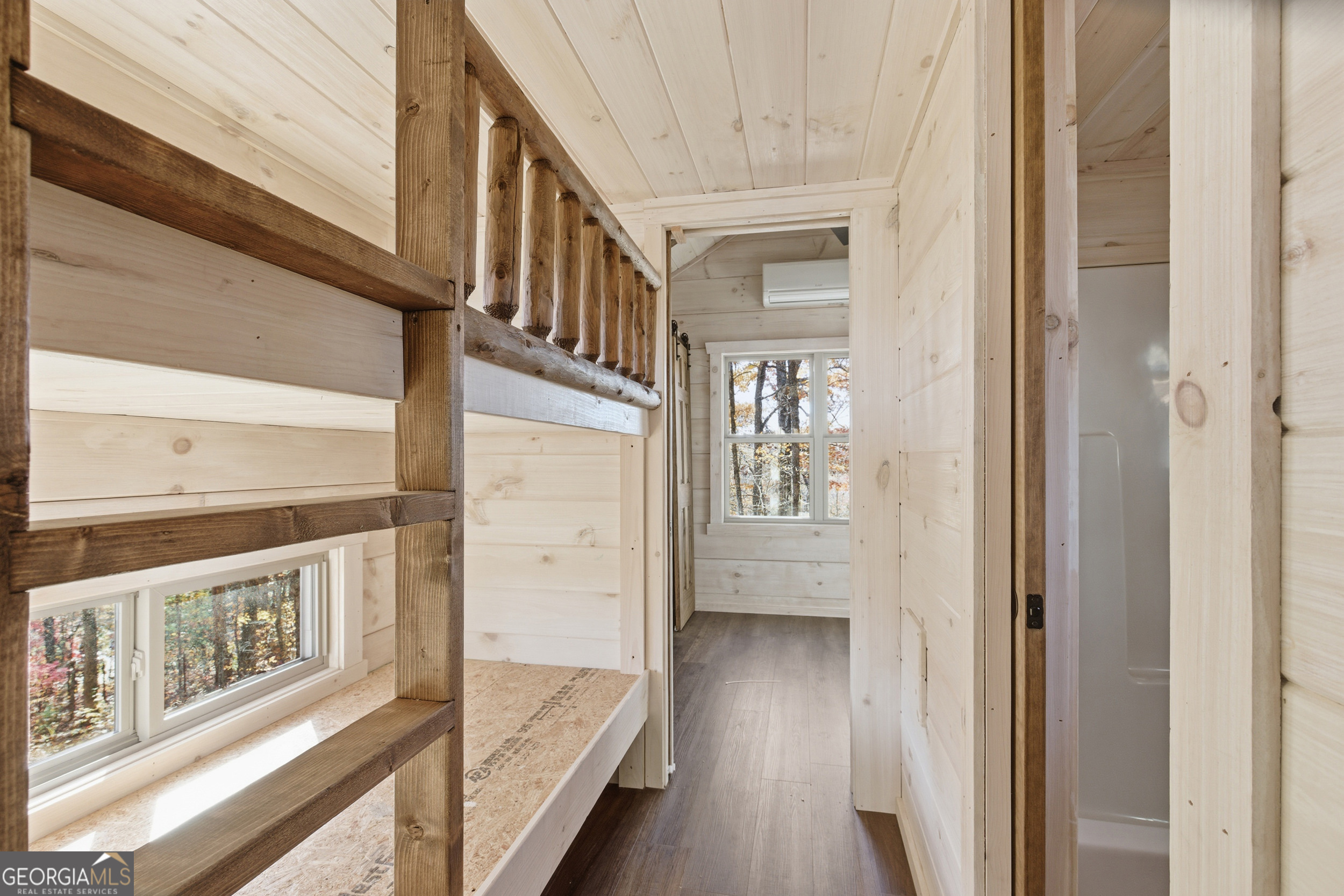 527 Saunders Road Franklin, NC 28734 - Photo 12 of 18