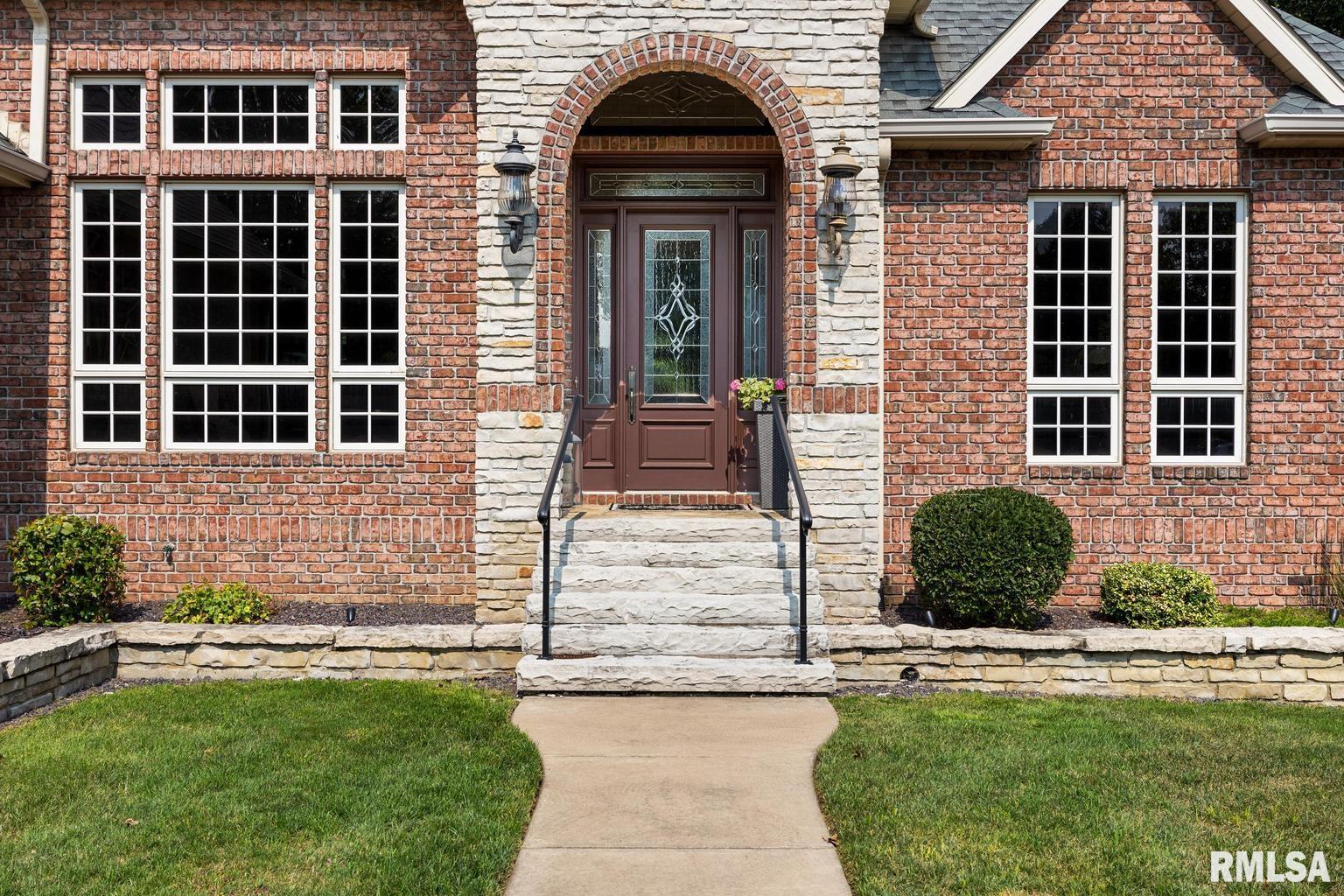 78 Diamond Point Morton, IL 61550 - Photo 2 of 79