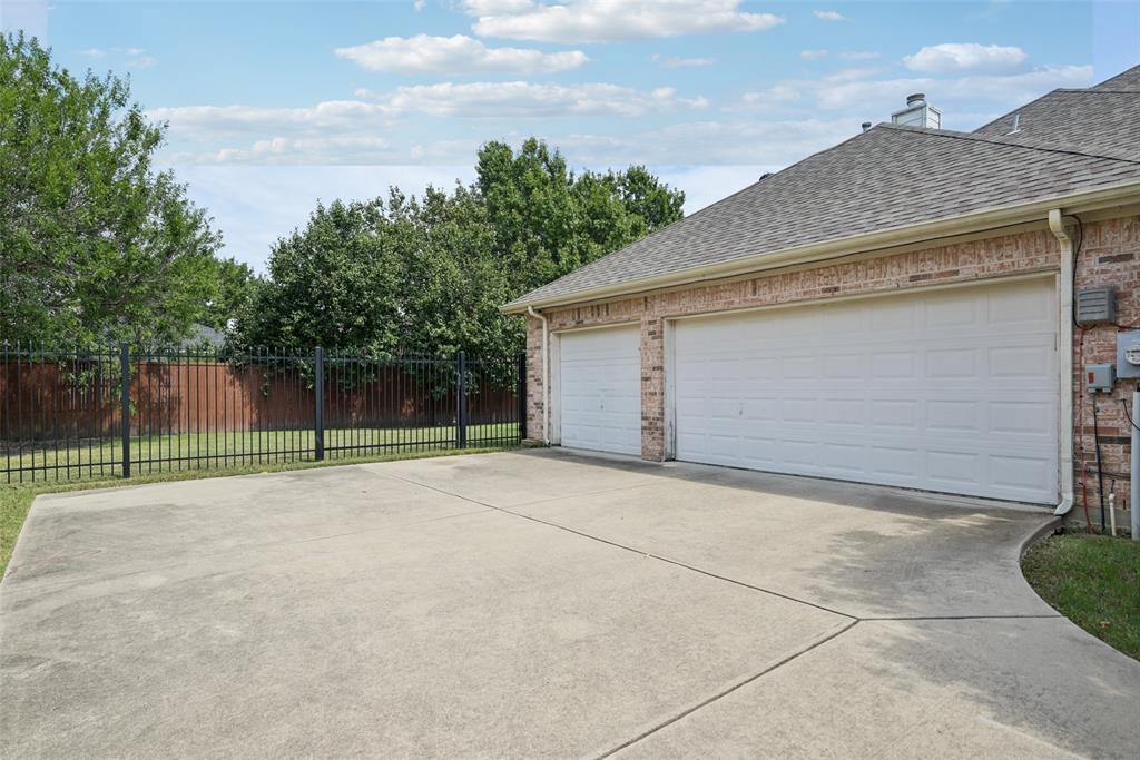 1321 Shell Beach Drive Little Elm, TX 75068 - Photo 33 of 40 a view of outdoor space and yard